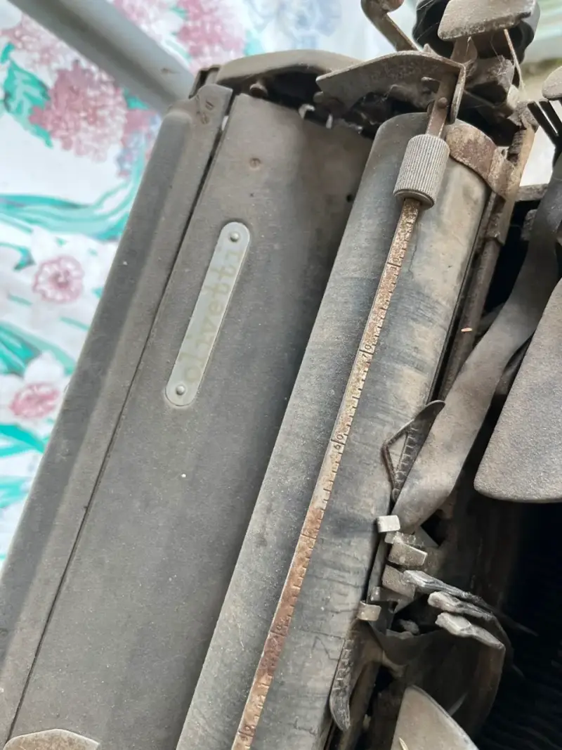 Máquina de escribir vintage Oliver No. 5 - 3