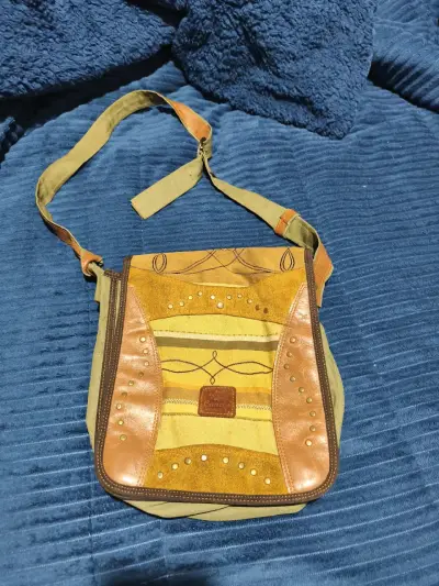 Bolso bandolera de lona y cuero estilo bohemio - miniatura 1