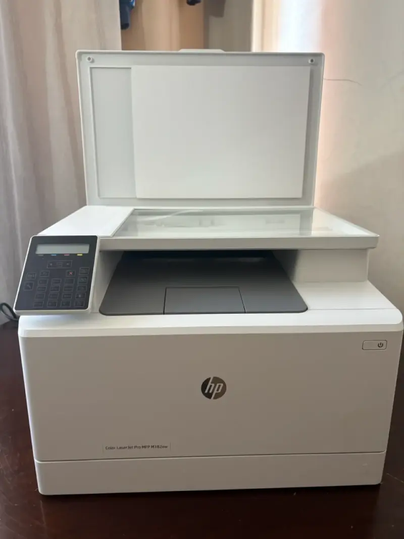Impresora multifuncional HP Color LaserJet Pro MFP M182nw - 1