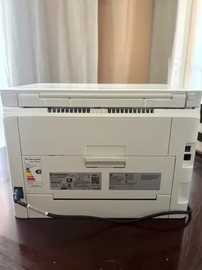 Impresora multifuncional HP Color LaserJet Pro MFP M182nw - miniatura 6