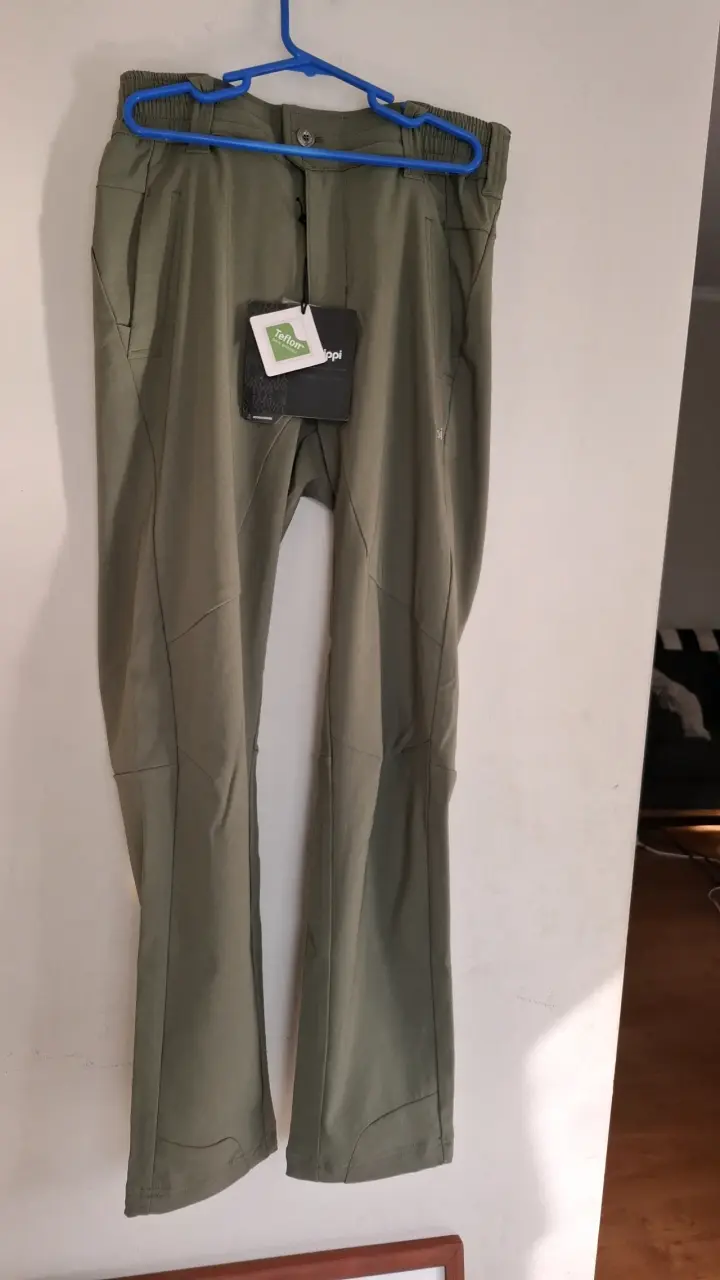 Pantalones outdoor verdes Teflon