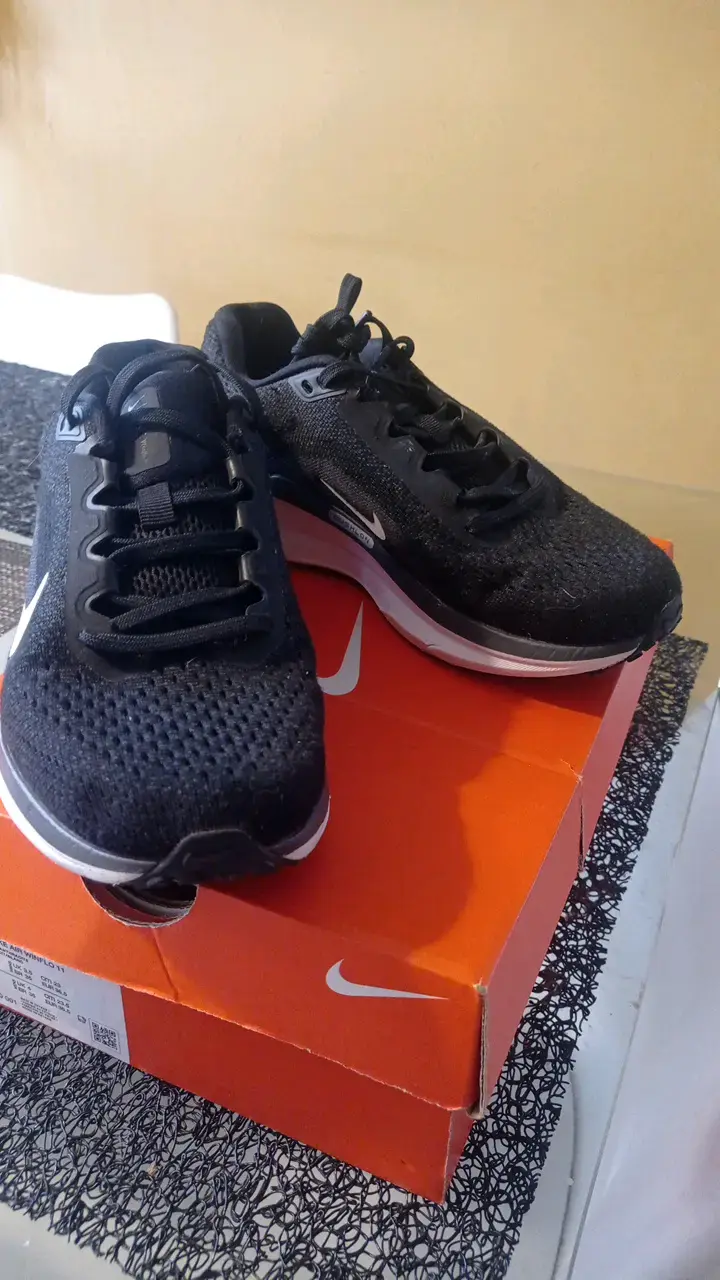 Zapatillas Nike Air Winflo 11 negras para mujer - 2