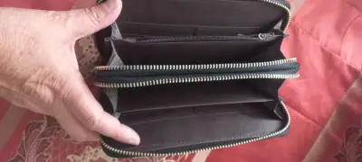 Monedero bordado artesanal colorido - miniatura 3
