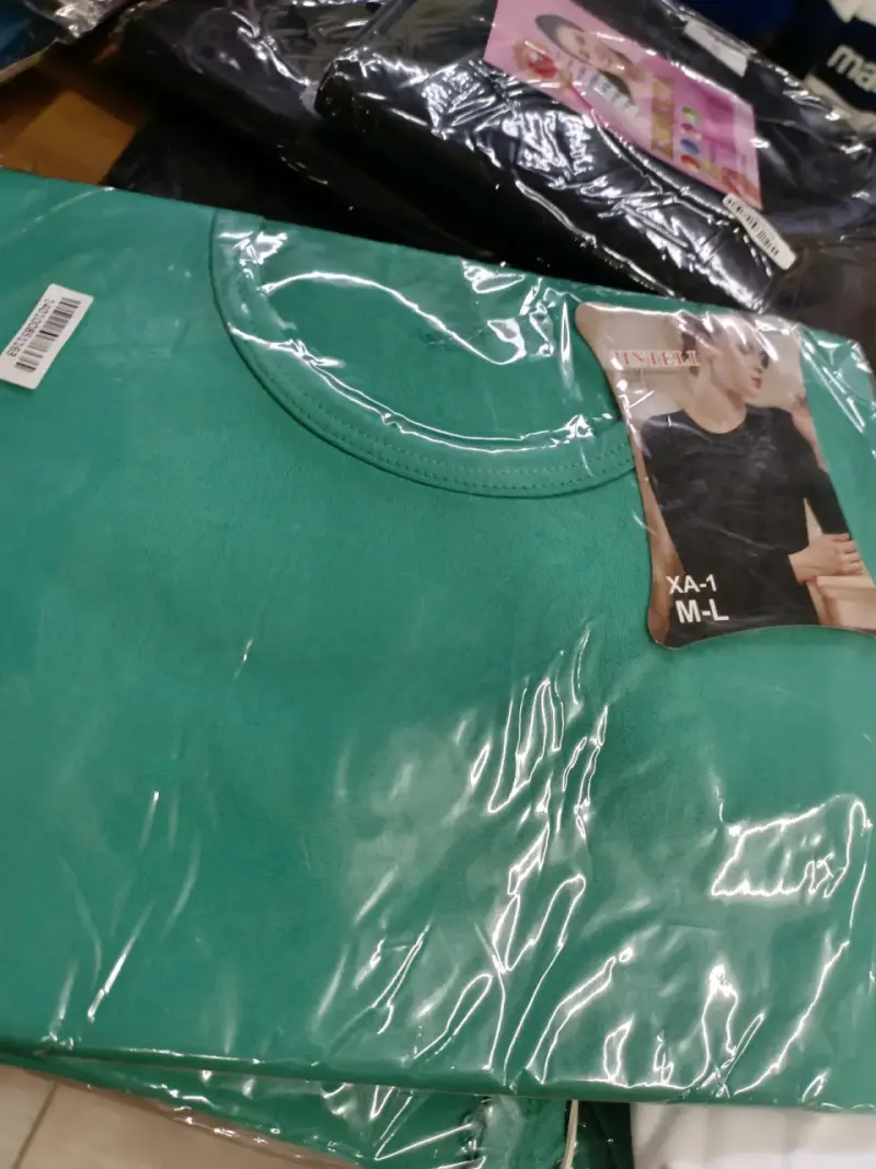 Polera verde manga larga para mujer