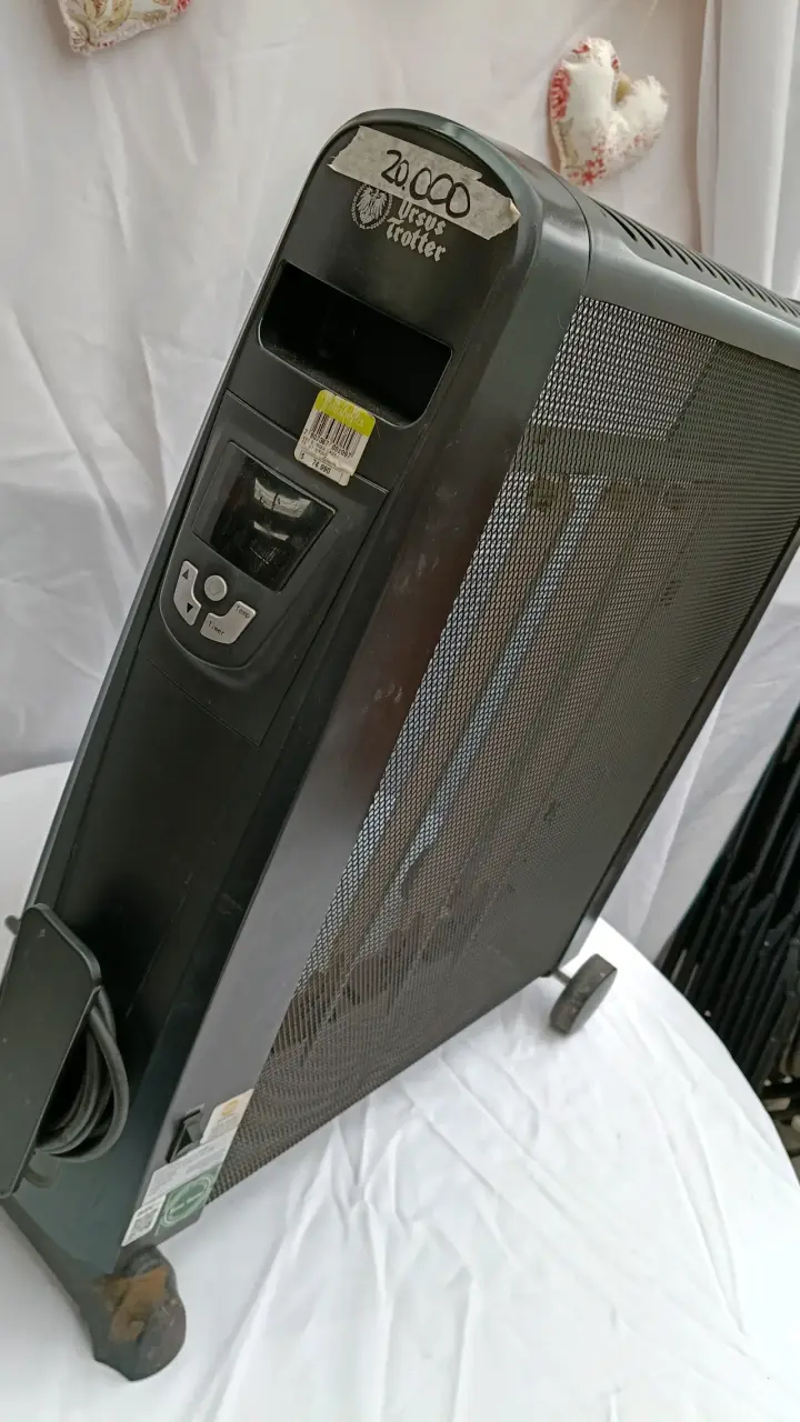 Calefactor eléctrico Ursus Trotter en buen estado