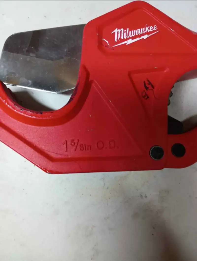 Cortatubos Milwaukee de Precisión 1-5/8 pulgadas - 3