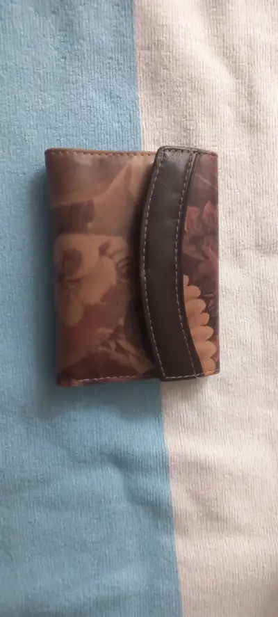 Billetera de cuero floral para mujer - miniatura 1