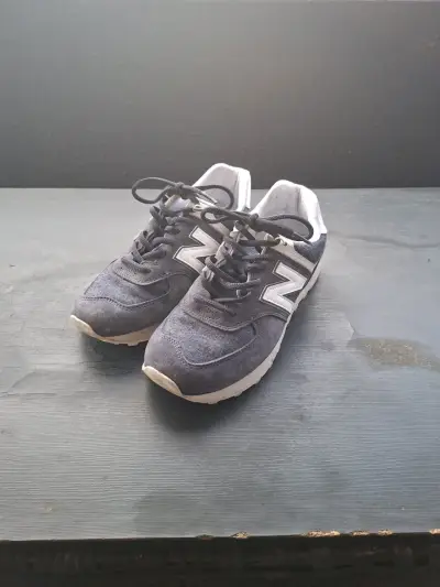 Zapatillas New Balance 574 Azul Hombres - miniatura 1