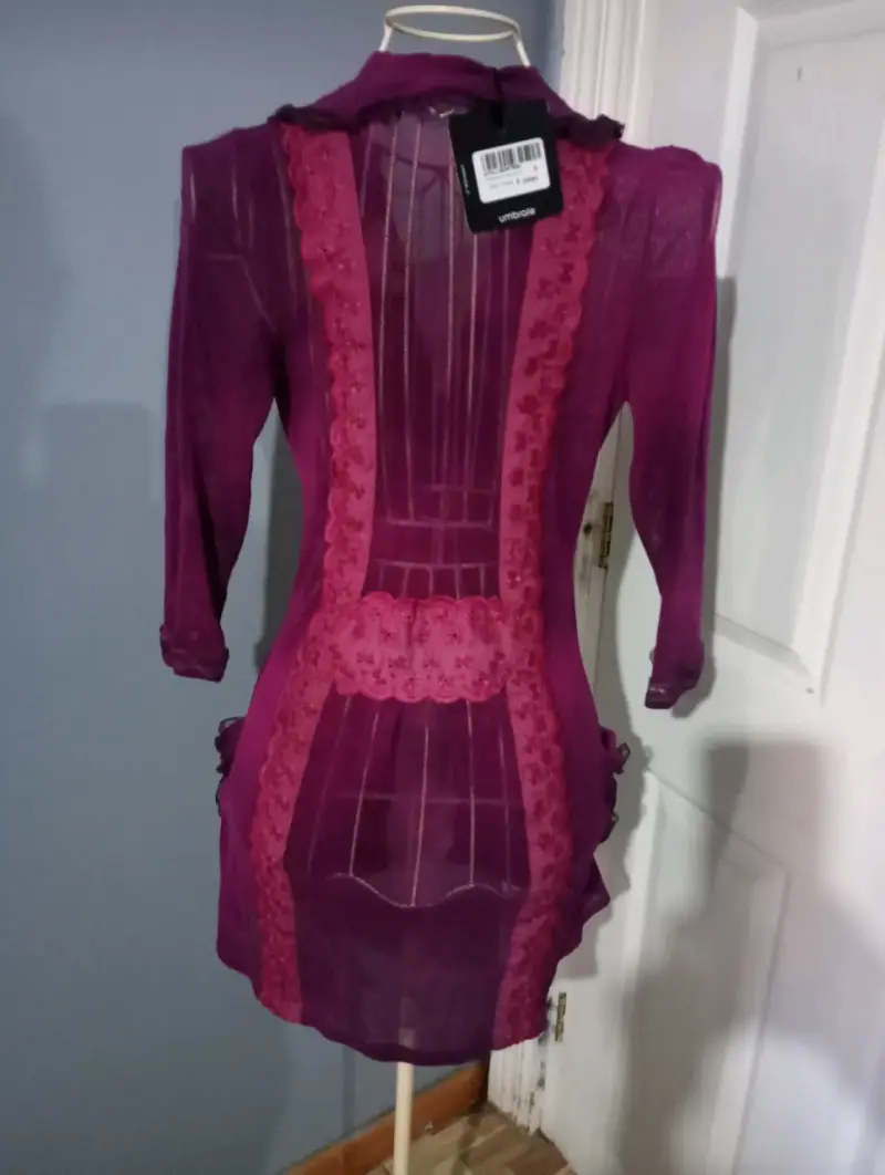 Blusa larga de gasa morada con encaje floral - 2
