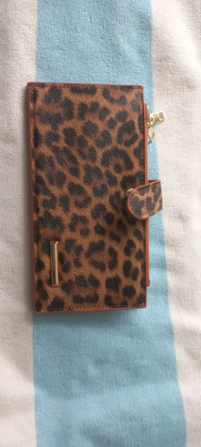 Billetera de Leopardo con Cierre - miniatura 1