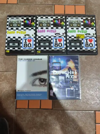 Colección de DVDs de series y películas populares - miniatura 4