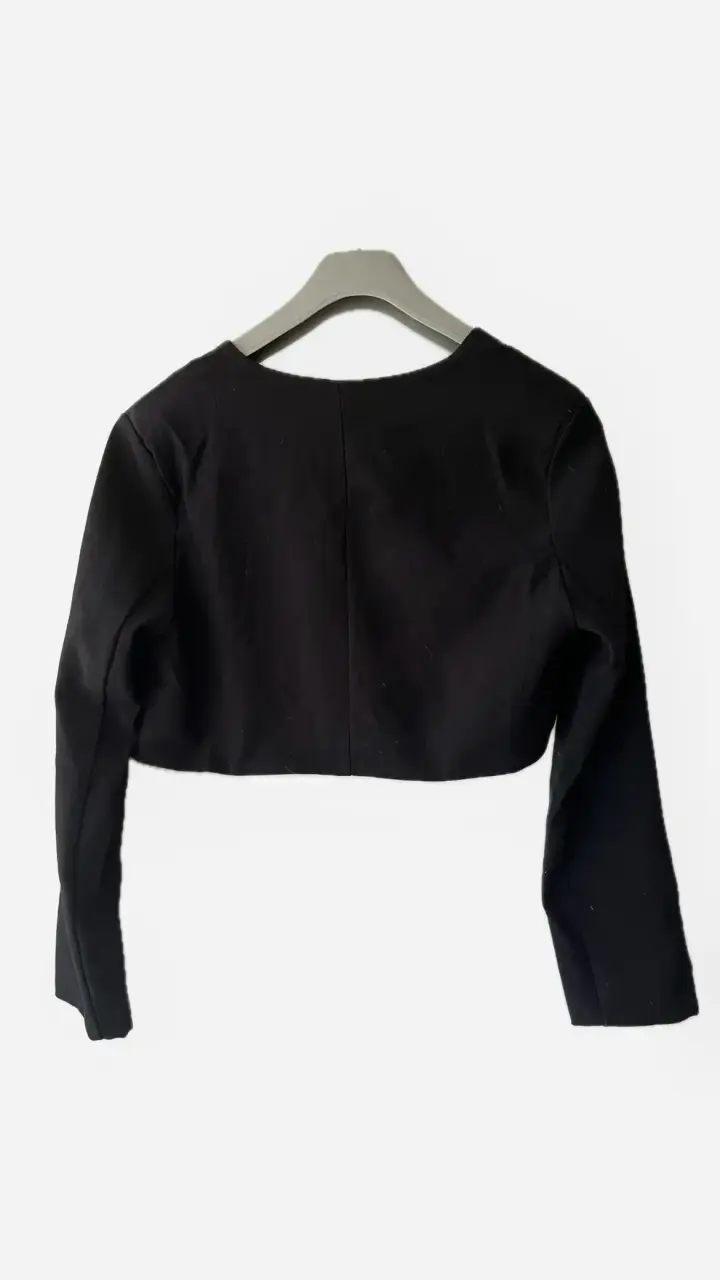 Blazer corto negro elegante para mujer - 4