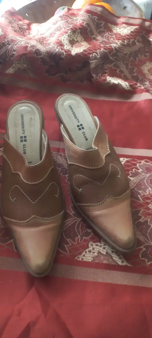 Zapatos de cuero beige - 1