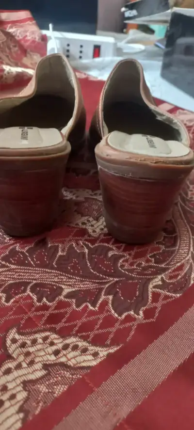 Zapatos de cuero beige - miniatura 3