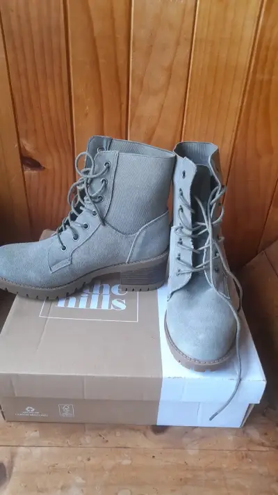 Botines de mujer grises con plataforma - miniatura 1
