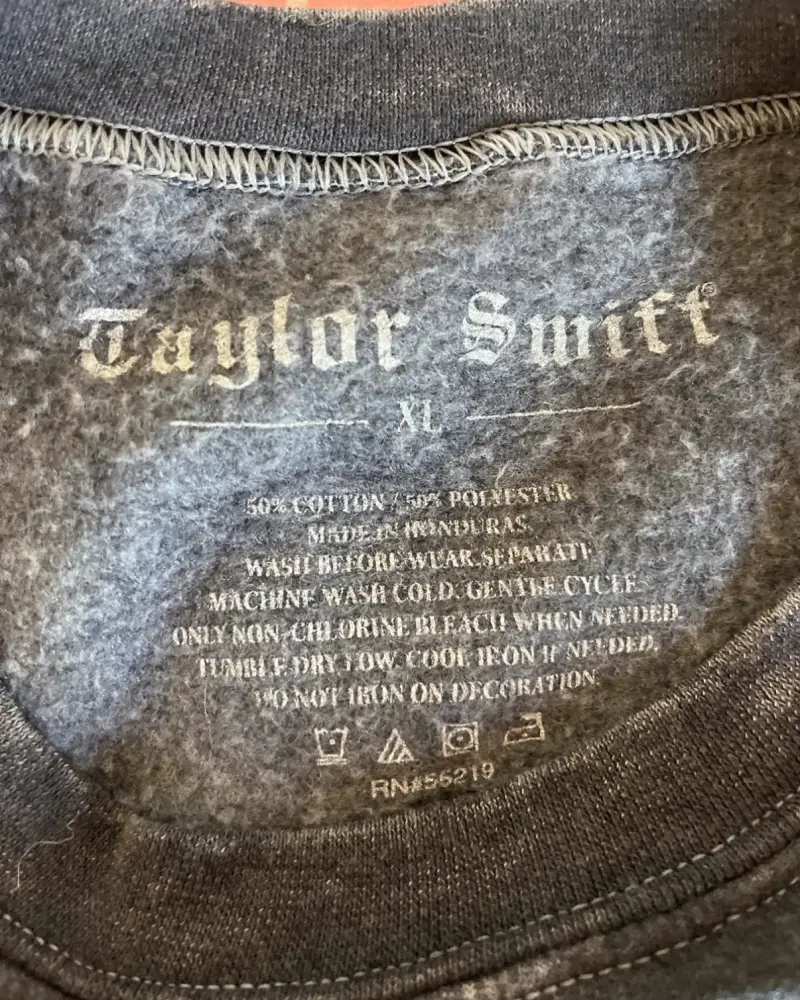 Polerón Taylor Swift's Reputation Tour gris - 3