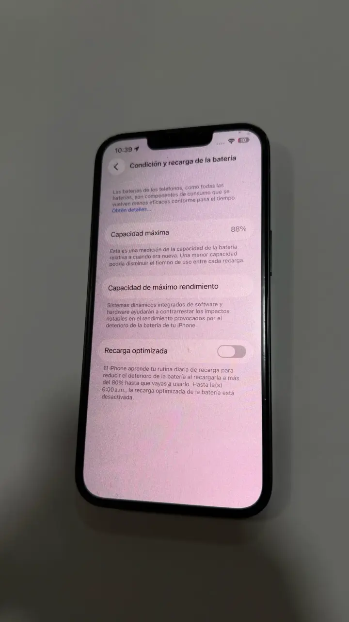 iPhone 14 en buen estado con batería al 88% - 3