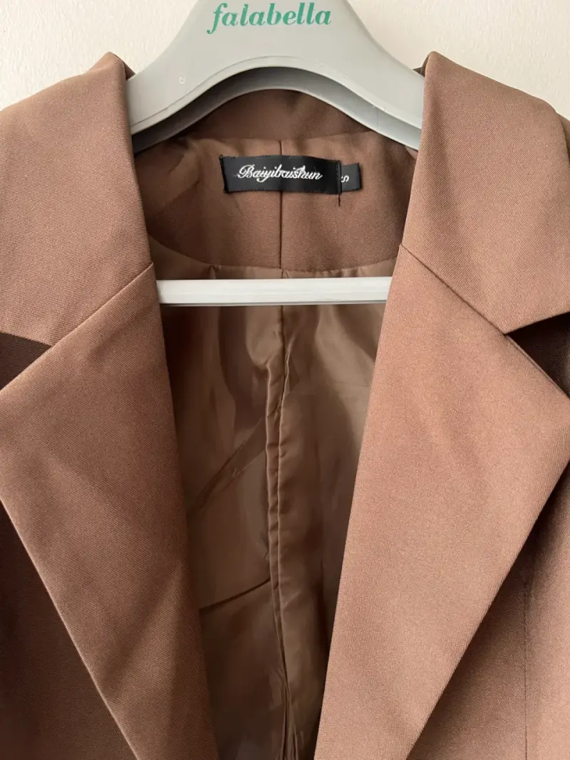 Blazer corto marrón para mujer - 5