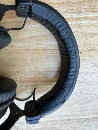 Audífonos Beyerdynamic DT 770 PRO 80 Ohm - miniatura 4