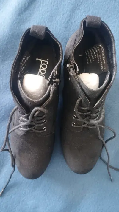 Botines Todopiel negros de gamuza con plataforma - miniatura 3