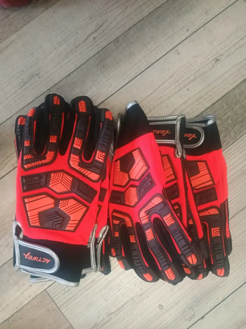 Guantes de protección rojos Activex