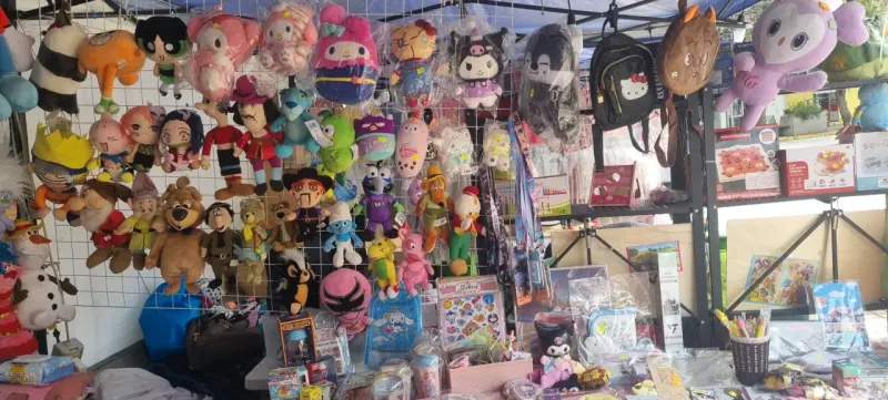 Peluches americanos papelería y artículos kpop - 7