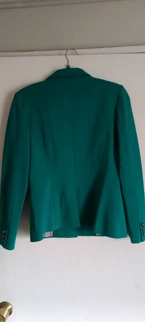 Blazer Io talla 44, colores mostaza y verde - 4