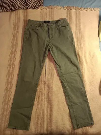 Pantalones verdes de hombre Alaniz talla 44 - miniatura 1