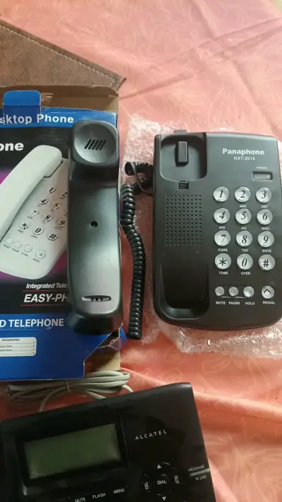 Teléfono fijo Alcatel con pantalla LCD - miniatura 2