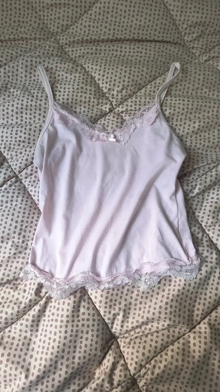 Camiseta de Tirantes Rosa con Encaje - 1
