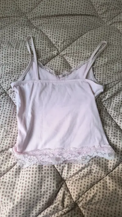 Camiseta de Tirantes Rosa con Encaje - miniatura 2