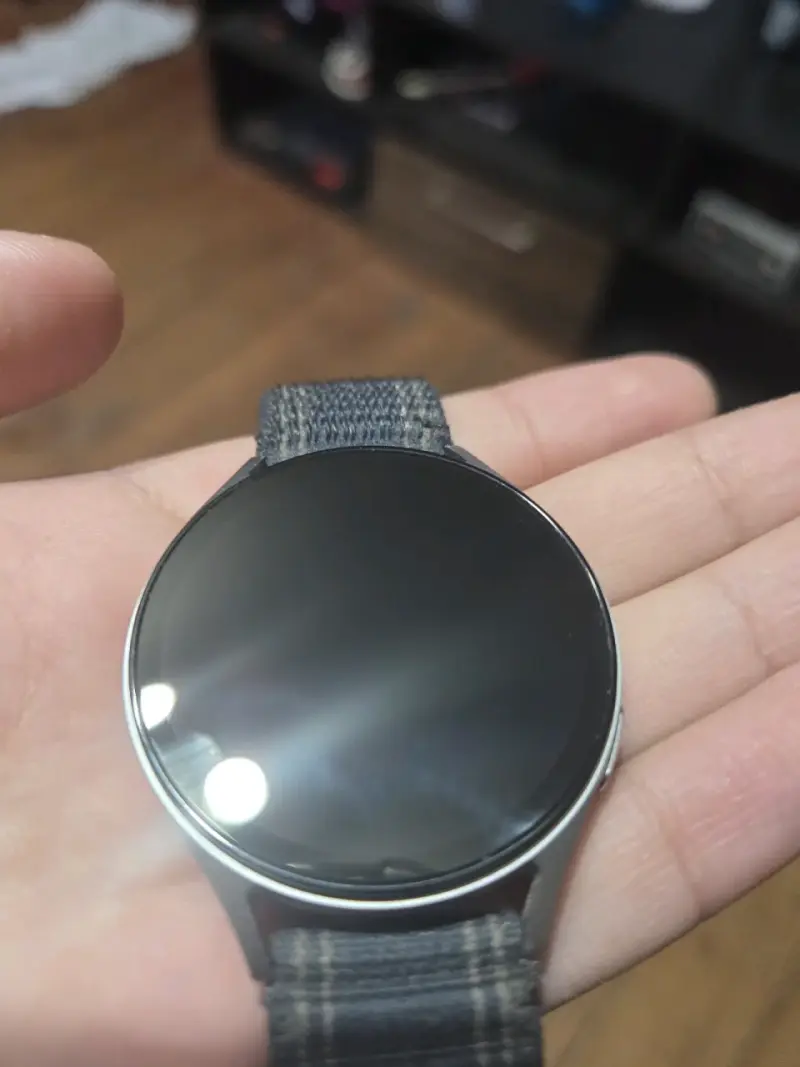 Samsung Galaxy Watch 7 44mm(Precio Conversable) - 2