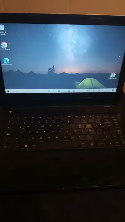 Laptop Lenovo Intel Core i3 4GB RAM 500GB HDD - miniatura 1