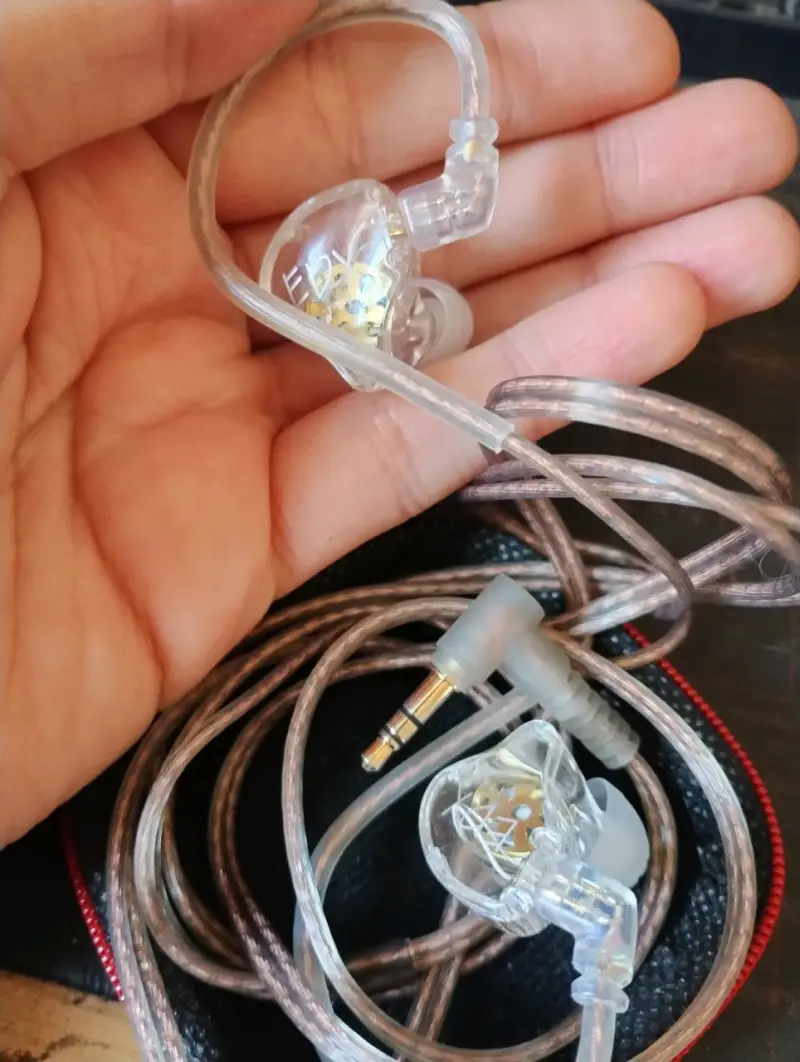 Auriculares In-Ear Transparentes con Estuche - 2