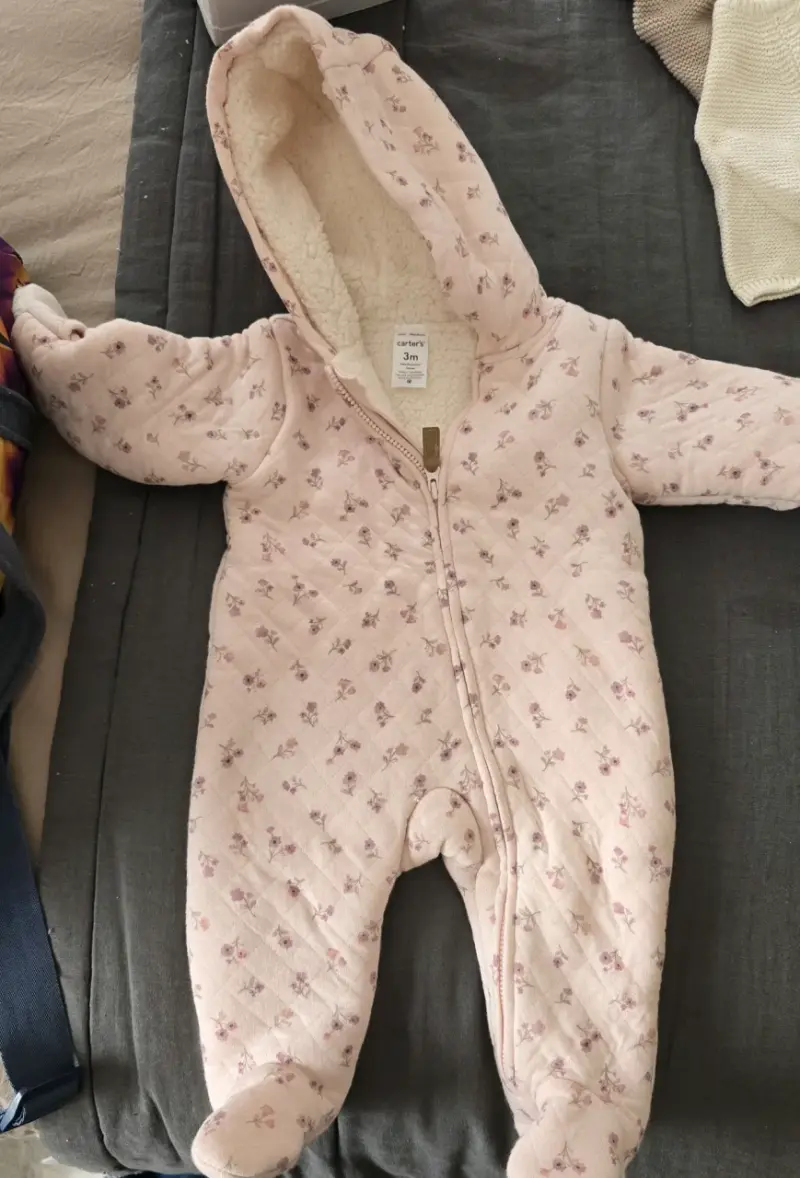 Enterito de bebé con capucha Carter's 3M