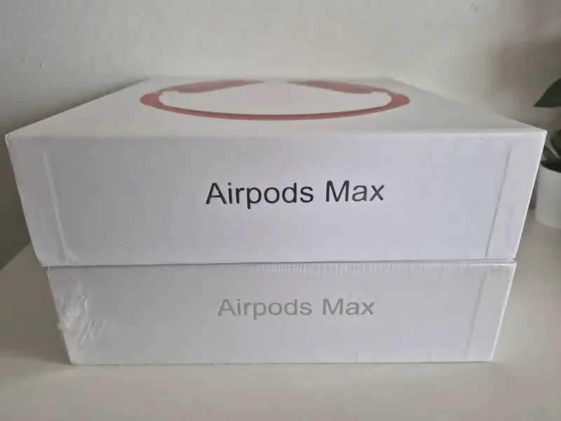 Auriculares Inalámbricos AirPods Max rojo y beige - 3