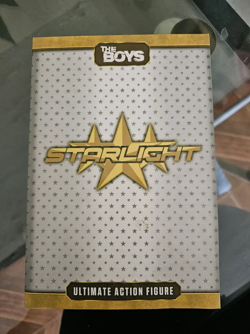 Figura NECA Starlight de The Boys - 1