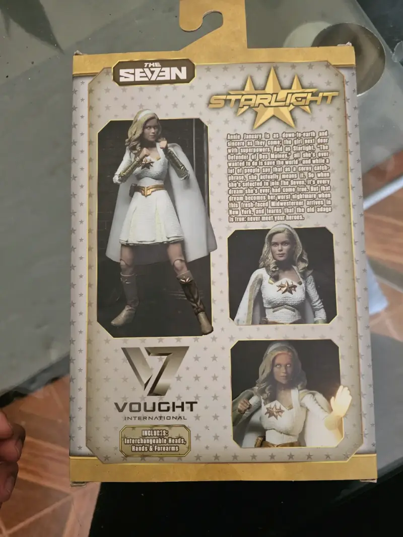 Figura NECA Starlight de The Boys - 3