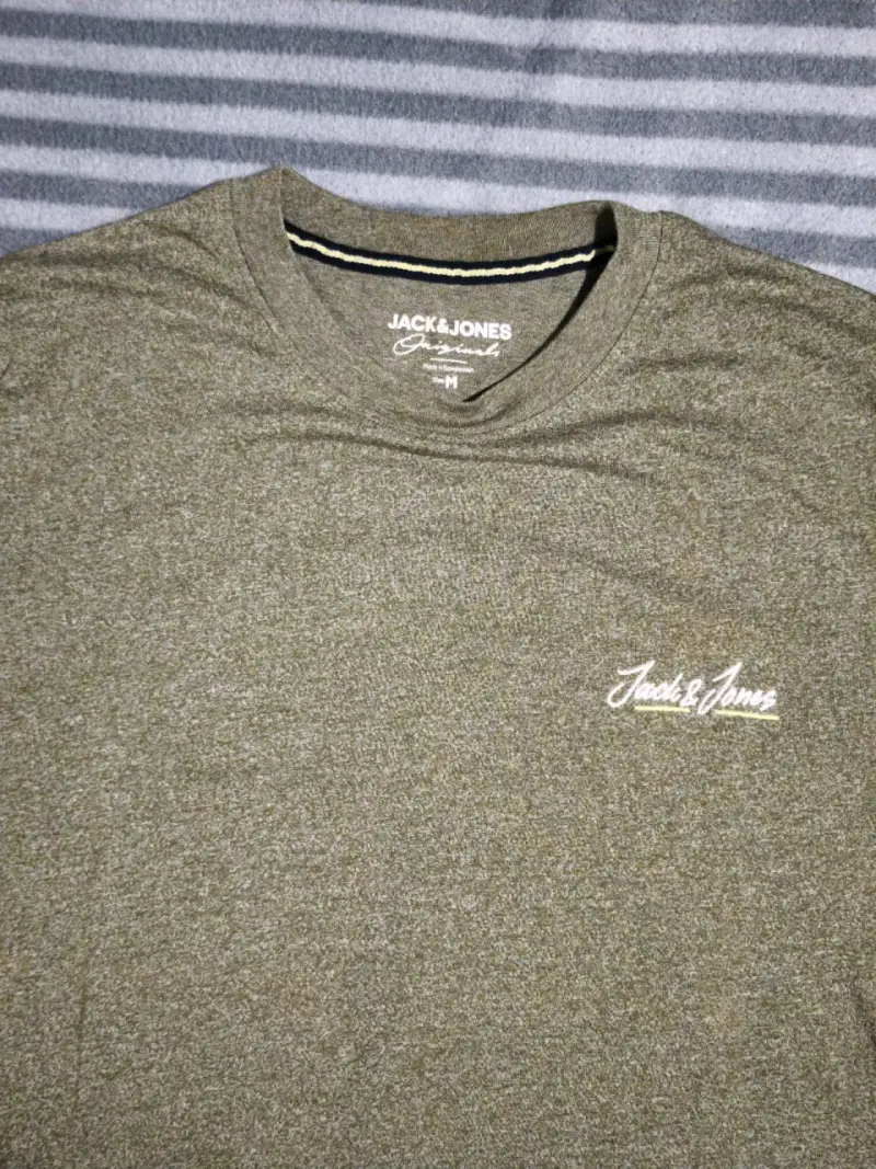 Polera verde Jack & Jones para hombre - 2