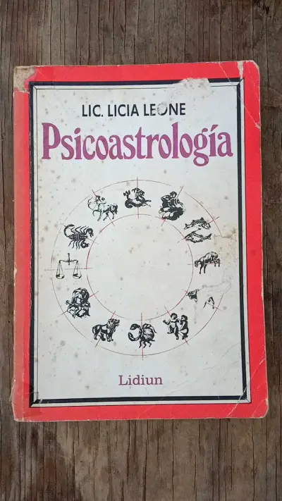Libro Psicoastrología de Licia Leone - miniatura 1