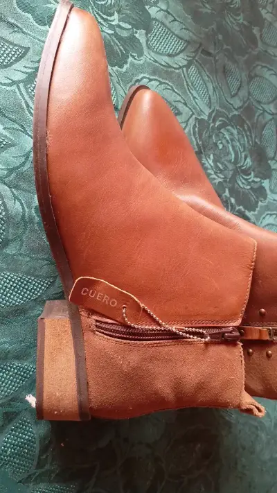 Botines de cuero marrón con tachas - miniatura 3