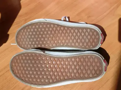 Zapatillas Vans verdes clásicas - miniatura 3
