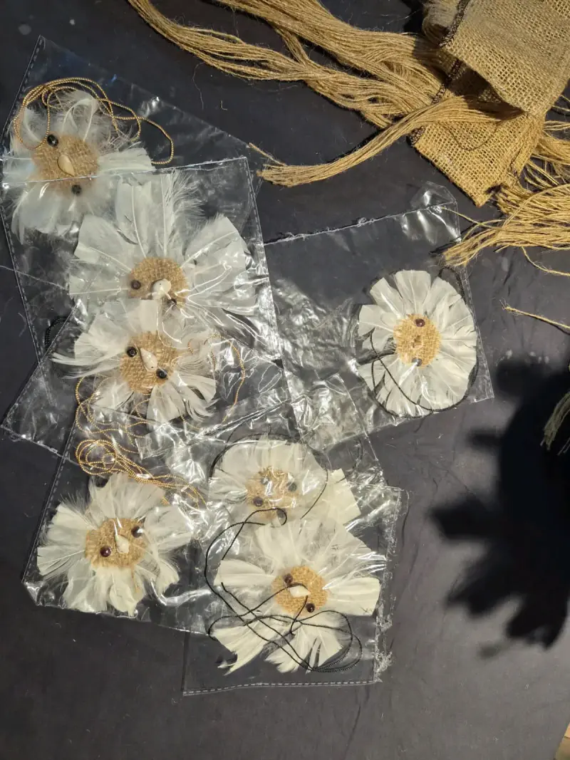 Pascuense traje tradicional con accesori - 2