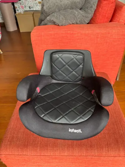 Asiento elevador para auto Infanti negro - miniatura 2