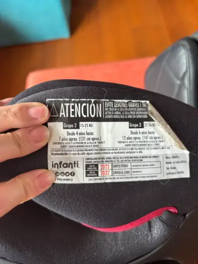 Asiento elevador para auto Infanti negro - miniatura 3