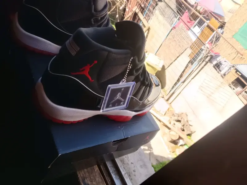 Jordan 11 bred - 3