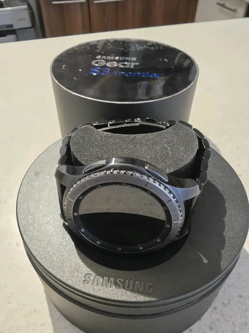Reloj inteligente Samsung Gear S3 Frontier - 2