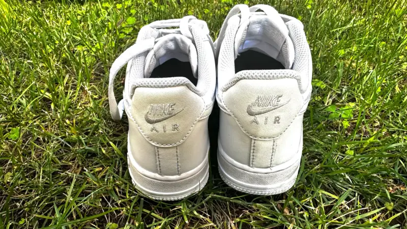 Zapatillas Nike Air Force 1 '07 All White Original - 3