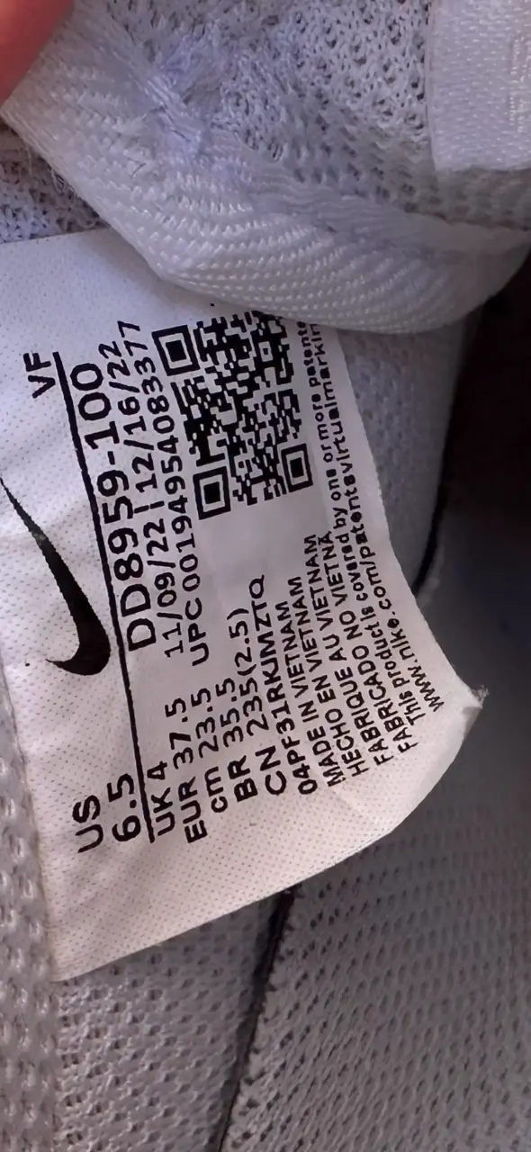 Zapatillas Nike Air Force 1 '07 All White Original - 4