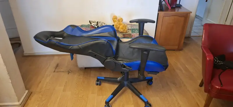 Silla Gamer Ergonómica Negra y Azul - 3